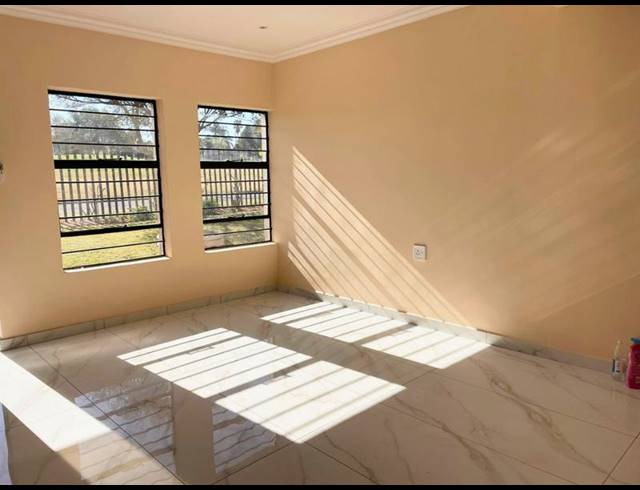 3 BEDROOM PROPERTY TO RENT IN BIRCHLEIGH